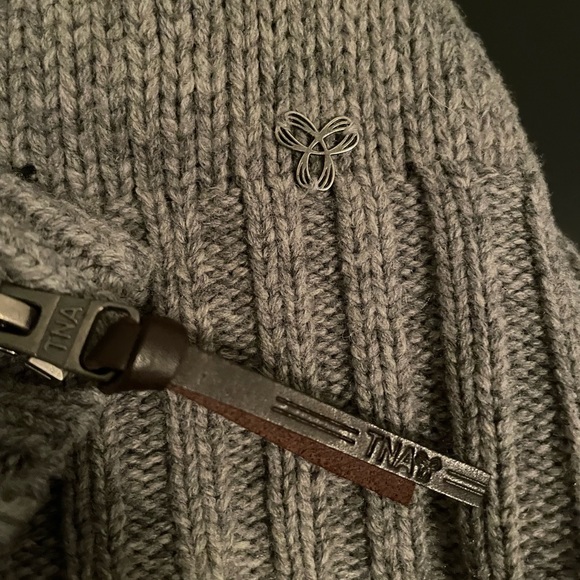 TNA Wool Zip Sweater - Picture 3 of 5